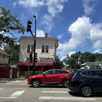 Matt's Bar - Exterior - Burgers Near Me - Minneapolis, Minnesota