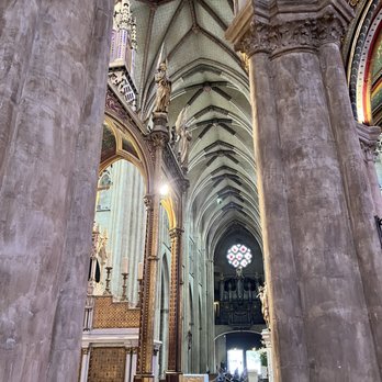 Cathédrale Sainte-Marie - Landmarks & Historical Buildings Near Me - Bayonne, 64