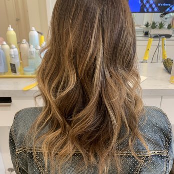 Drybar - Birmingham - Hair Stylists Near Me - Birmingham, Michigan Drybar - Birmingham - Hair Stylists Near Me - Birmingham, Michigan
