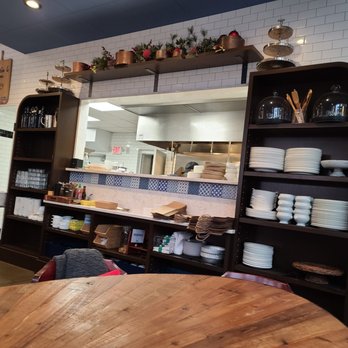 Ellie's - Breakfast & Brunch Near Me - Providence, Rhode Island
