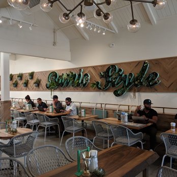 Tocaya Modern Mexican - Barrio style... Must be about the taco - Mexican Near Me - Burbank, California
