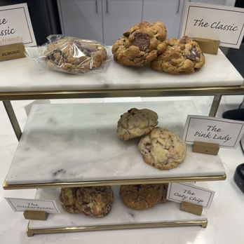 Batch & Box - Del Mar - Bakeries Near Me - San Diego, California