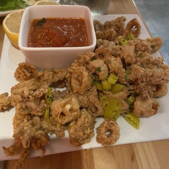 Mangia Mi - Calamari with pickled peppers and marinara. - Italian Near Me - Calistoga, California
