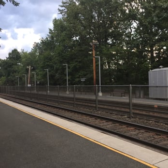 Hawthorne NJ Transit Train Station - Train Stations Near Me - Hawthorne, New Jersey