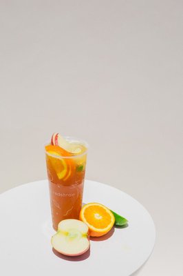 Redstraw Tea Bar by null