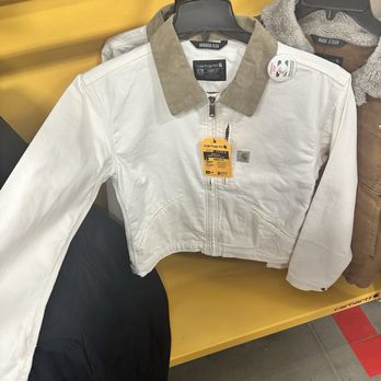Tractor Supply - Department Stores Near Me - Saline, Michigan