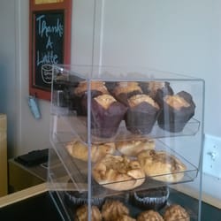 Graba Java Internet Cafe - New muffins!!