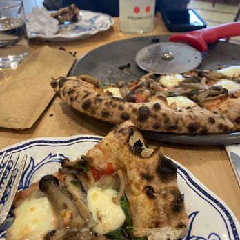 Stellina Pizzeria - Yummy pizza and house made lemonade! - Italian Near Me - Washington, DC, District of Columbia Stellina Pizzeria - Yummy pizza and house made lemonade! - Italian Near Me - Washington, DC, District of Columbia