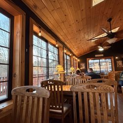Barnsider Barbeque Restaurant