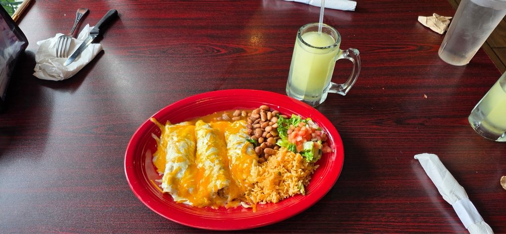 Food from Don Lucho