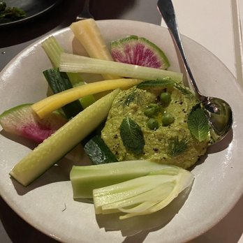 ABC Cocina - Green chickpea hummus, mint, ancient emmer pita and crudité - Latin American Near Me - New York, New York ABC Cocina - Green chickpea hummus, mint, ancient emmer pita and crudité - Latin American Near Me - New York, New York