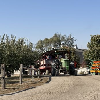 Vala's Pumpkin Patch - Venues & Event Spaces Near Me - Gretna, Nebraska