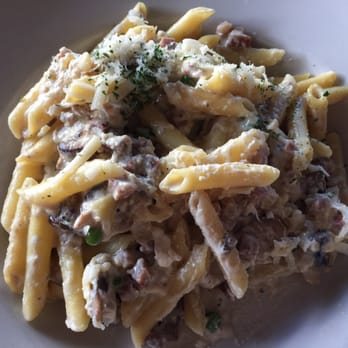 Auntie Pasto's - Onolious - Italian Near Me - Honolulu, Hawaii