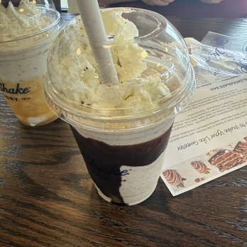 MilkShake Factory - Cookie Jar Milkshake - Ice Cream & Frozen Yogurt Near Me - Walpole, Massachusetts
