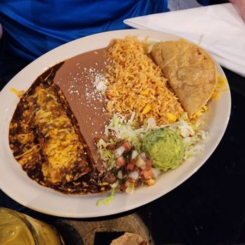 Mas Amigos Mexican Kitchen - Mas Amigos Platter - Mexican Near Me - Nashville, Tennessee