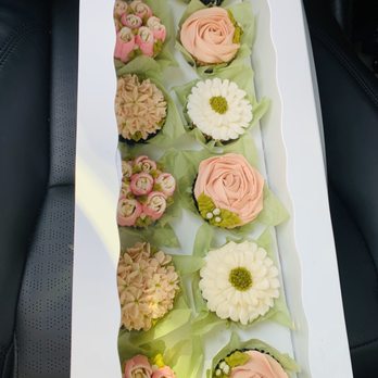 Calabasas Cupcake Bouquets - Cupcakes Near Me Calabasas Cupcake Bouquets - Cupcakes Near Me