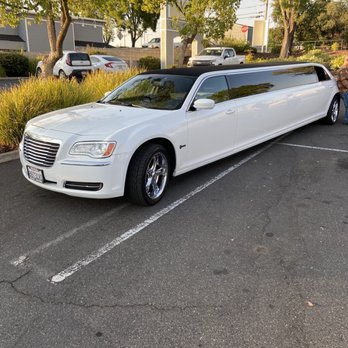 Finesse Limousine Service - 8 passengers Stretch limousine! - Airport Shuttles Near Me