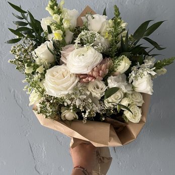 Seed Floral - Flower arrangement - Party & Event Planning Near Me - Los Angeles, California Seed Floral - Flower arrangement - Party & Event Planning Near Me - Los Angeles, California
