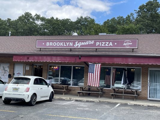 Brooklyn Square Pizza by null