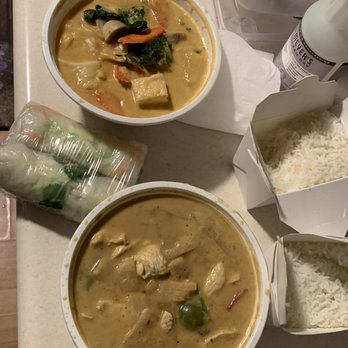 Suphatra Thai - Food Trucks Near Me - Portland, Oregon