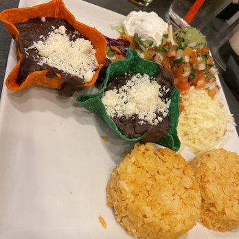 Veracruz Cafe - Sides for beef fajitas for 2 - Mexican Near Me - Midlothian, Texas