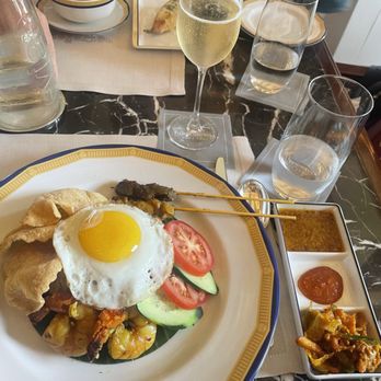 香港半島酒店 - Nasi Goreng - Hotels Near Me - Hong Kong, HK