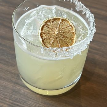 Table Nineteen Lakeside Eatery - Margarita - Canadian (New) Near Me - Whistler, British Columbia