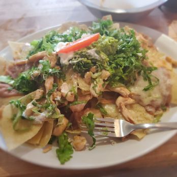 Casa Fuentes Mexican Restaurant - Nachos fajitas with chicken - Mexican Near Me - Branson, Missouri Casa Fuentes Mexican Restaurant - Nachos fajitas with chicken - Mexican Near Me - Branson, Missouri