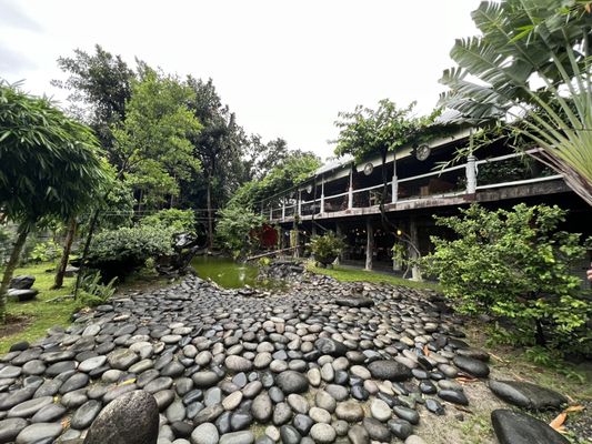 Bale Dutung by null