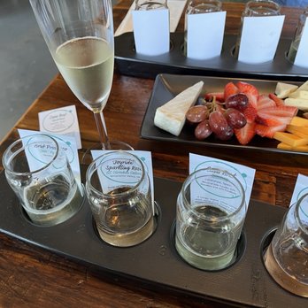 Cork & Bubbles - Bubbles flights with fruit & cheese platter - Wine Bars Near Me - Vancouver, Washington Cork & Bubbles - Bubbles flights with fruit & cheese platter - Wine Bars Near Me - Vancouver, Washington