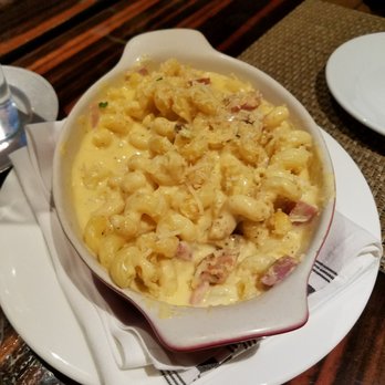 Roanoke - Special on the menu...cajun mac & cheese - Cocktail Bars Near Me - Chicago, Illinois