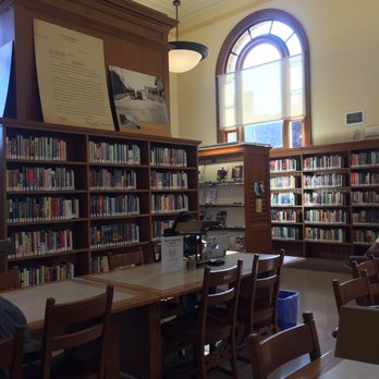 Presidio Branch Library - The reading patrons are socially distanced. Good job ! 9/8/21 - Libraries Near Me - San Francisco, California