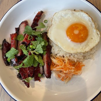 Kasama - Breakfast with tocino - Filipino Near Me - Chicago, Illinois