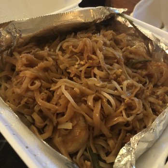 Thai Noodles - Shrimp Pad Thai - Thai Near Me - Louisville, Kentucky Thai Noodles - Shrimp Pad Thai - Thai Near Me - Louisville, Kentucky