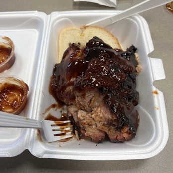 Smokin Barrel BBQ - 1/2lb of brisket to-go! So good. You won't find anything here that you don't like. - Barbeque Near Me - Omaha, Nebraska Smokin Barrel BBQ - 1/2lb of brisket to-go! So good. You won't find anything here that you don't like. - Barbeque Near Me - Omaha, Nebraska