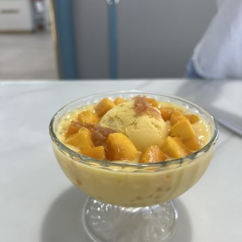 Mango Mango Dessert - Katy - Special Mango sago with white boba (Don't get white boba) - Desserts Near Me - Katy, Texas