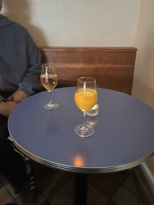 CAFÉ TRISTE by null