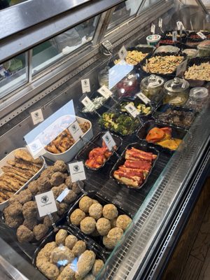 E. 48th Street Market by null