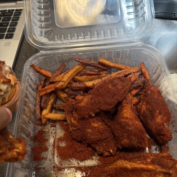 Fire Pio Pio - Nashville hot wings and sweet potatoe fries - Chicken Wings Near Me - Pueblo, Colorado