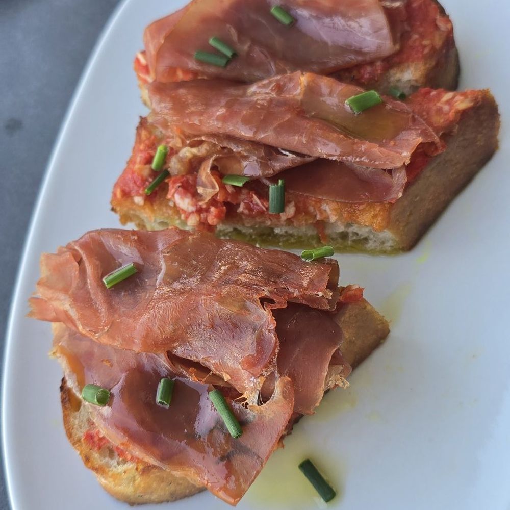 Lavender Rooftop Kitchen & Bar - Wine Bars Near Me - Savannah, Georgia