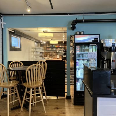 Black Cap Coffee & Bakery - espresso, lattes, sandwiches, pastries by null