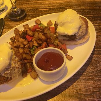 Land Ocean Restaurant Reno - Crab Cake Benedict - New American Near Me - Reno, Nevada