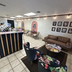 The Spot - Inside