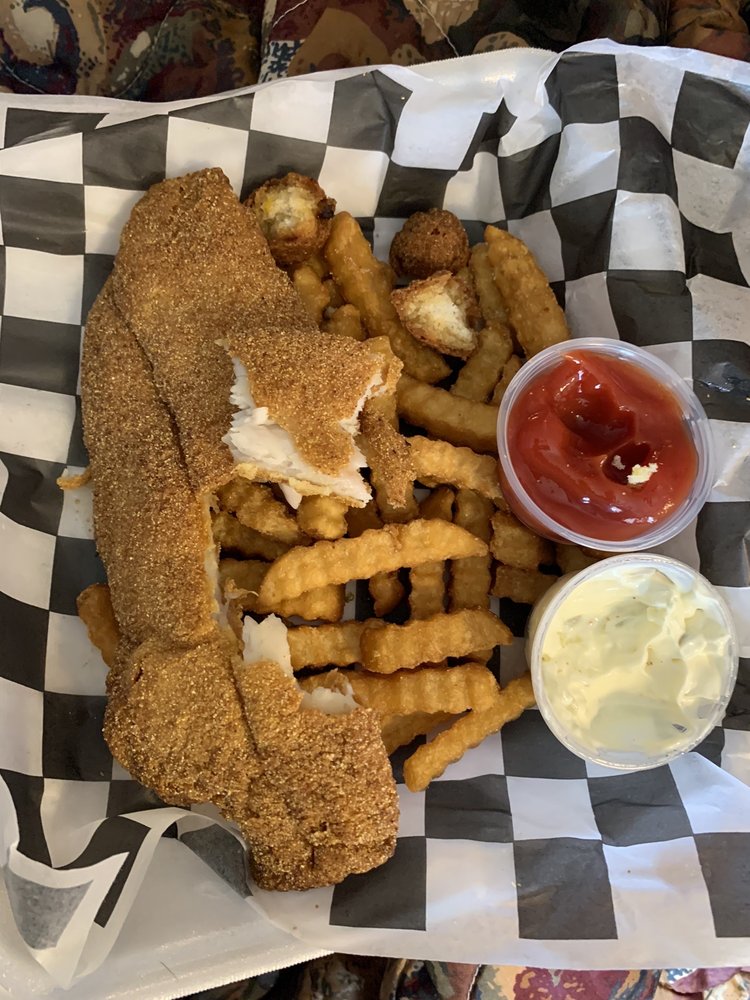 REBEL’S DINER Updated June 2024 101 SW 3rd St, Stigler, Oklahoma