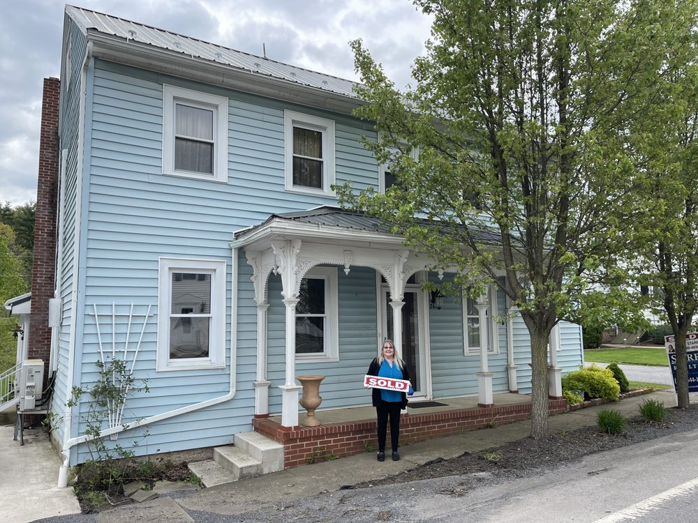 STARR & ASSOCIATES REALTY Updated August 2024 Request Information