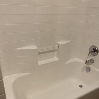 Like-Nu Tub & Tile - After. Better than when we moved into the house 10 years ago! - Refinishing Services Near Me - Las Vegas, Nevada Like-Nu Tub & Tile - After. Better than when we moved into the house 10 years ago! - Refinishing Services Near Me - Las Vegas, Nevada