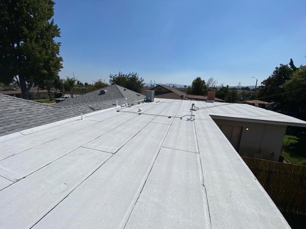 Slide of D.B Roofing