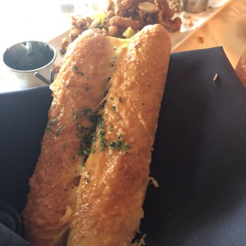 Varanese - Breadsticks - New American Near Me - Louisville, Kentucky