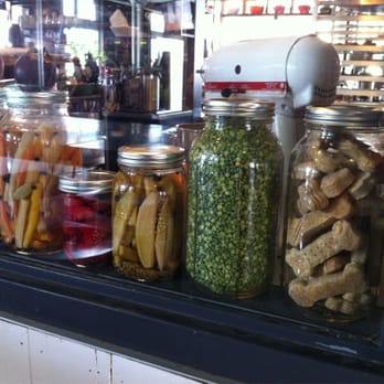 Cafe Belong - Cafes Near Me - Toronto, Ontario Cafe Belong - Cafes Near Me - Toronto, Ontario