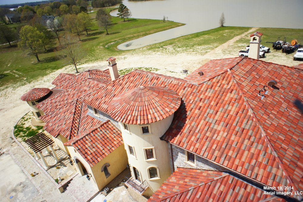 Slide of Garcia Roofing